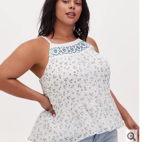 Torrid Crinkled Chiffon Relaxed Cami NWT Size 1X - Picture 2 of 9